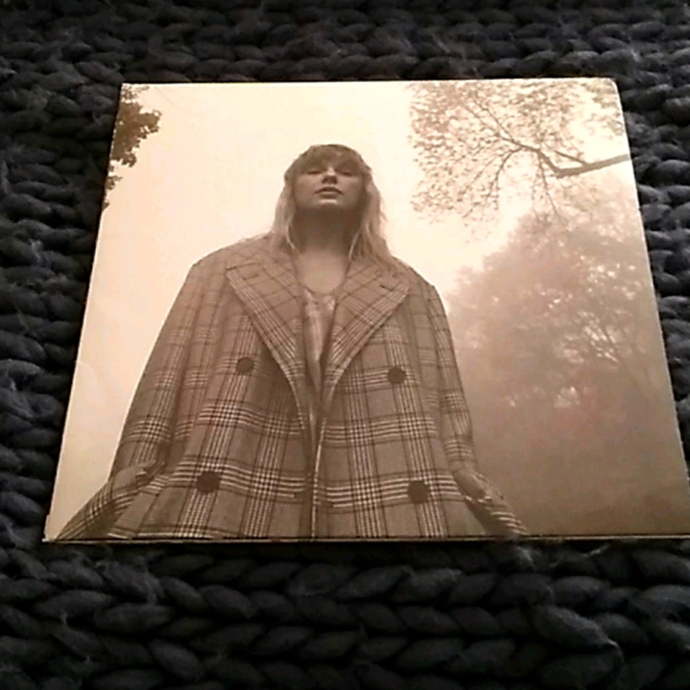 Folklore Record Taylor Swift (OPEN)